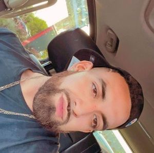 Meet your Posher, Adam